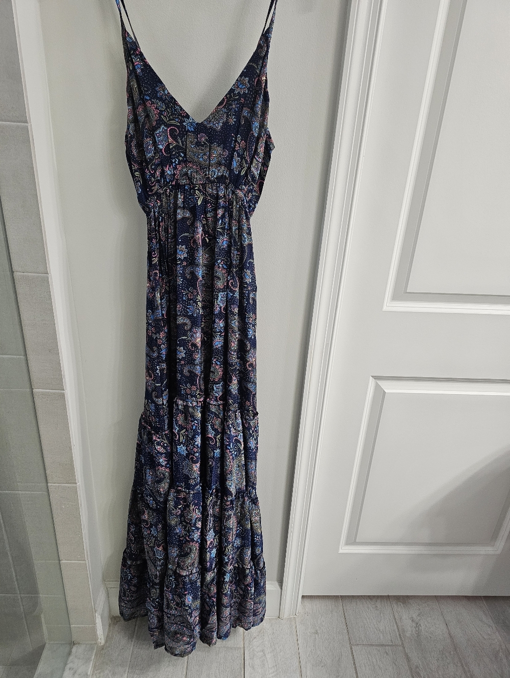 The Rhea Parui Women's Navy Floral Maxi Dress - V-Neck Spaghetti Strap - Picture 6 of 10
